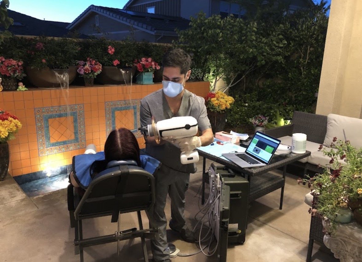 Digital scan performed outdoors at a patient's home